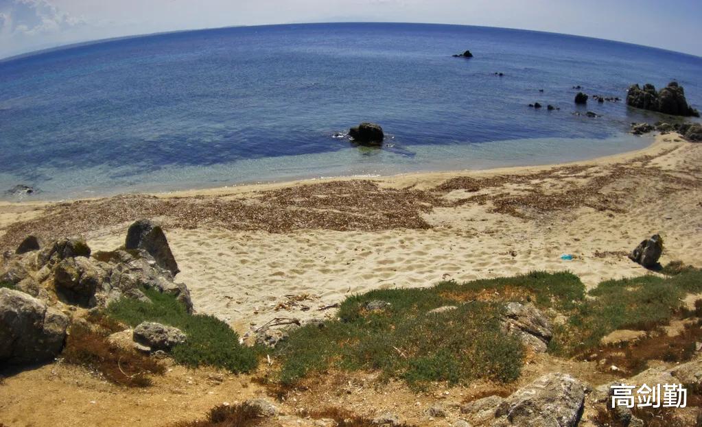 虚假宣传|中国神秘女富豪买下地中海顶级豪宅，一查发现，是京东的大富豪