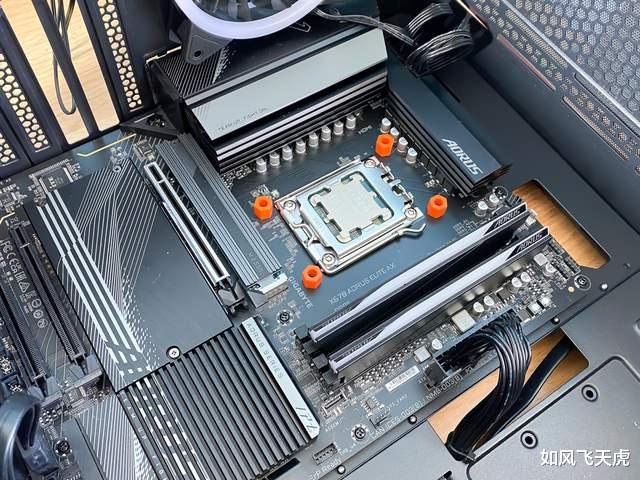 AMD|AMD Zen 4新品发热惊人？百元风冷挑战超频版7600X，结果如此惊人