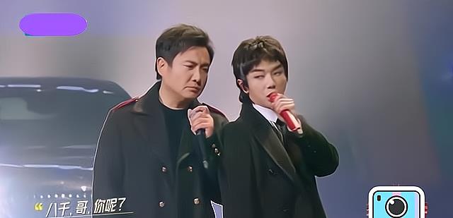 王牌对王牌|《王牌对王牌》反诈培训班全程搞笑，关晓彤说她和贾玲是大乔小乔