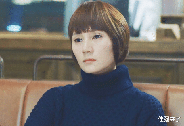 退役士兵|职场女强人不能硬演,刘涛袁泉一看就像领导,杨颖扭腰摆胯太出戏