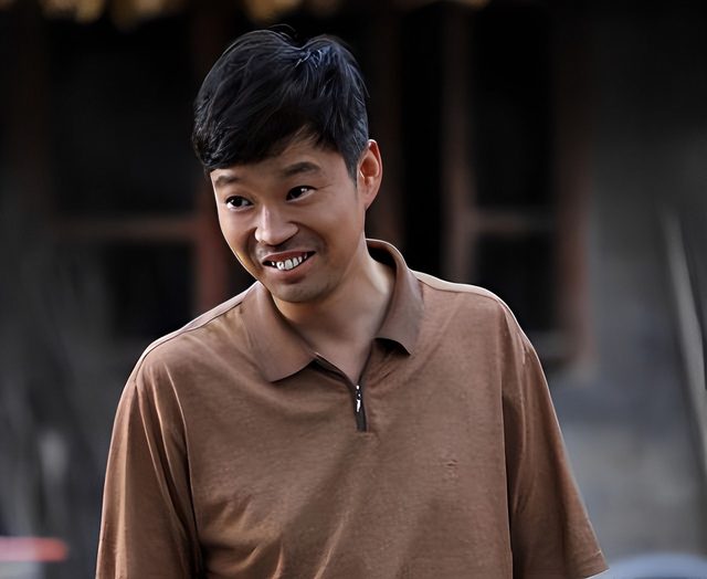 王迅|“三外有三”后,恩爱不似从前?王迅与富婆聚餐,不见小18岁娇妻