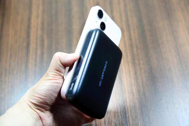 充电宝|台电磁吸无线充电宝W10Pro, 安卓用好，苹果用更好