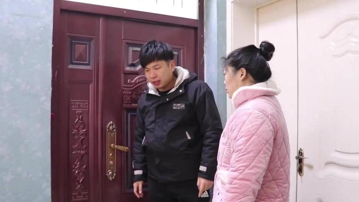 大爷晚年执意离婚,老伴带儿子讨说法,一纸亲子鉴定让她闭了嘴