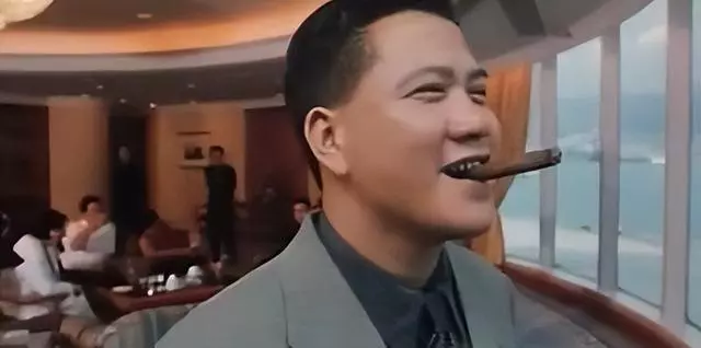 周润发|周润发的大背头，万梓良的大背头，气场居然还不是最高