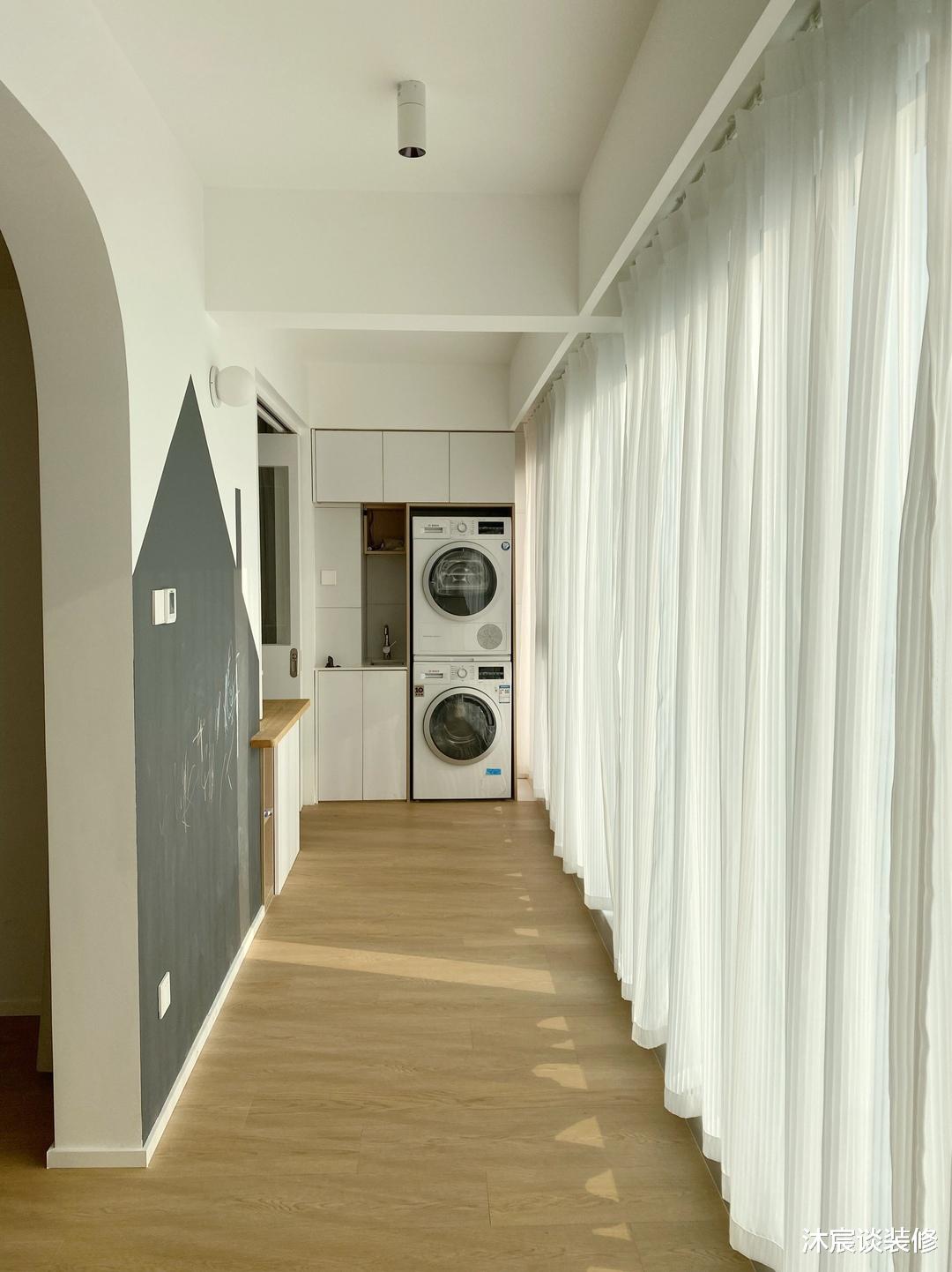 武汉一对夫妻,花1年时间把家装成了极简风,还没入住就被吐槽了