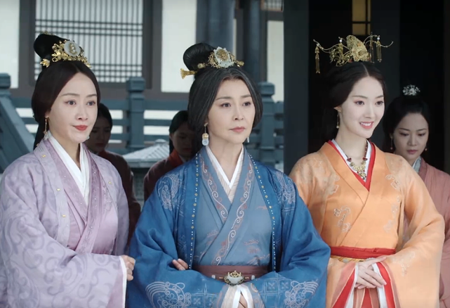 星汉灿烂|《星汉灿烂》越妃嘴炮王者，专治蠢人完成三杀，淳于氏只是赠品