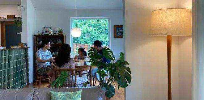 80后夫妻的“穷装”新家，引起强烈舒适感，越简约，越幸福