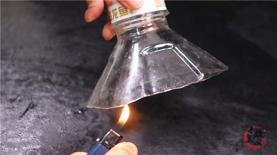 自从把3个钢丝球塞进塑料瓶,老公抢着进厨房,看完抓紧做一个!