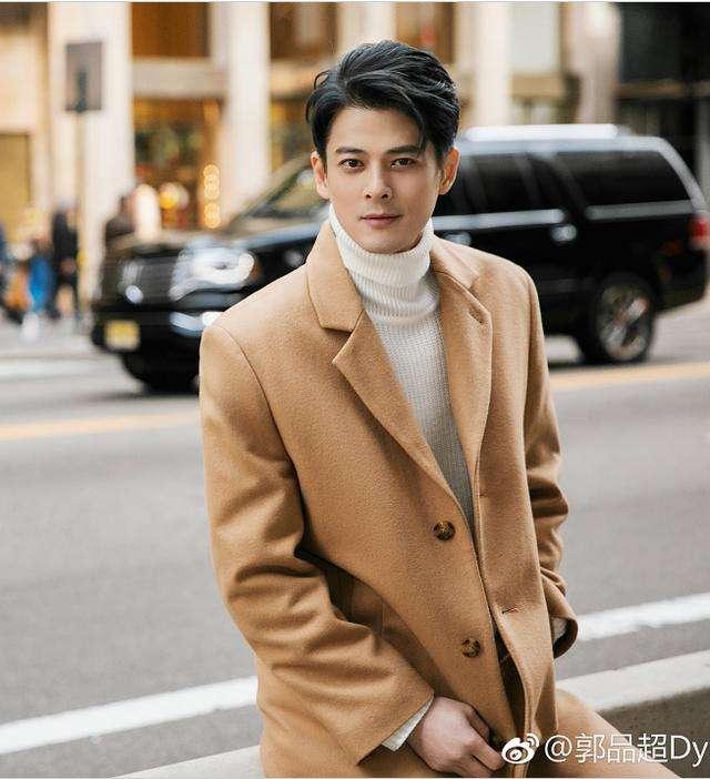 |45岁郭品超人设崩塌？26岁小女友突然发文：真是恶心