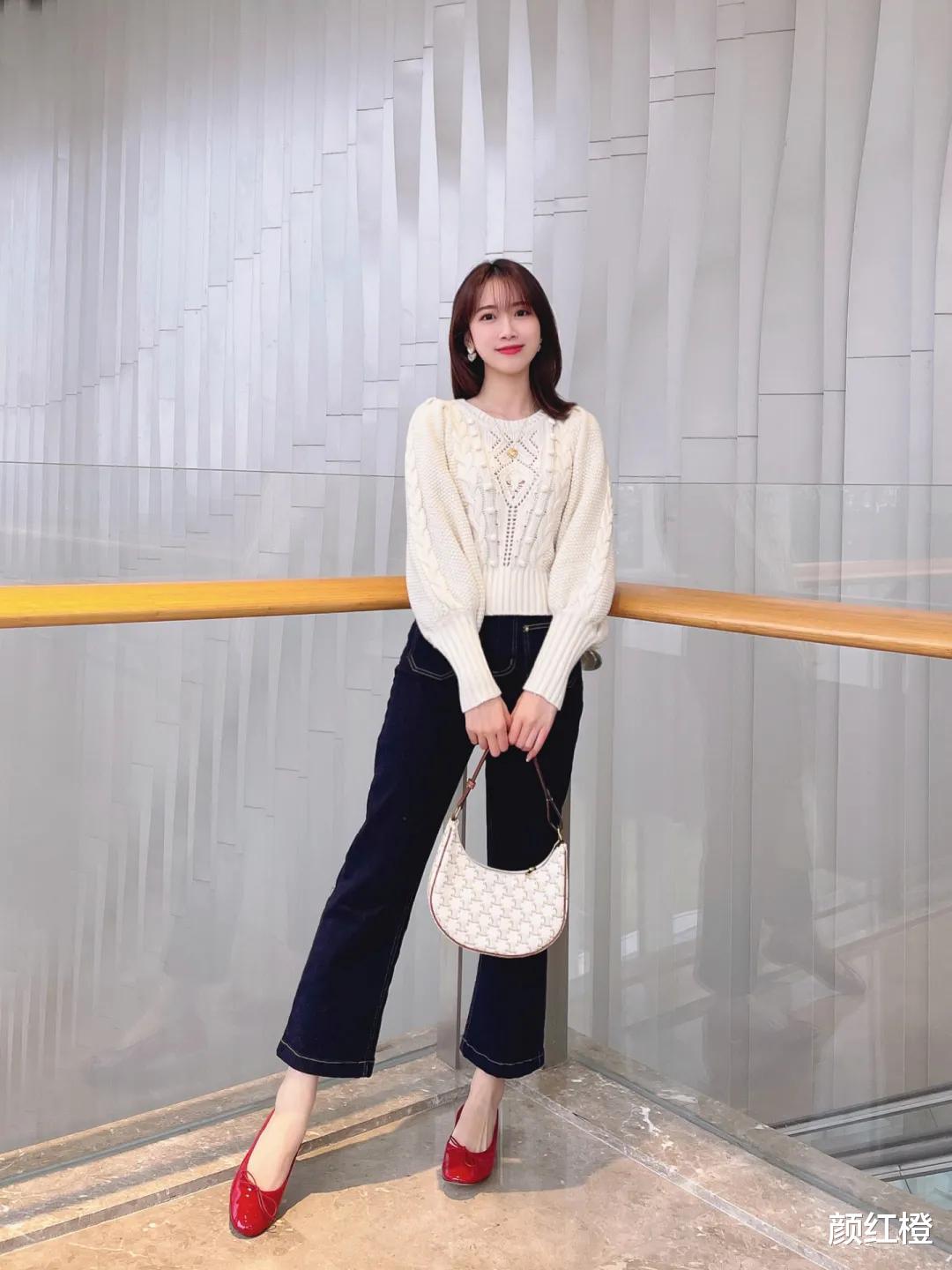 赶集|回归职场怎么穿更显气质？可以多穿西服和针织衫，既保暖又洋气