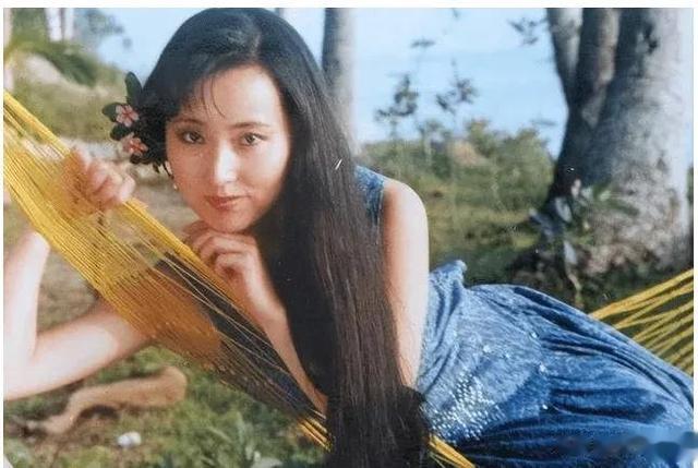 陈晓旭|陈晓旭：一生无儿无女，丈夫还俗娶妻生子，给父母留下了余生的痛