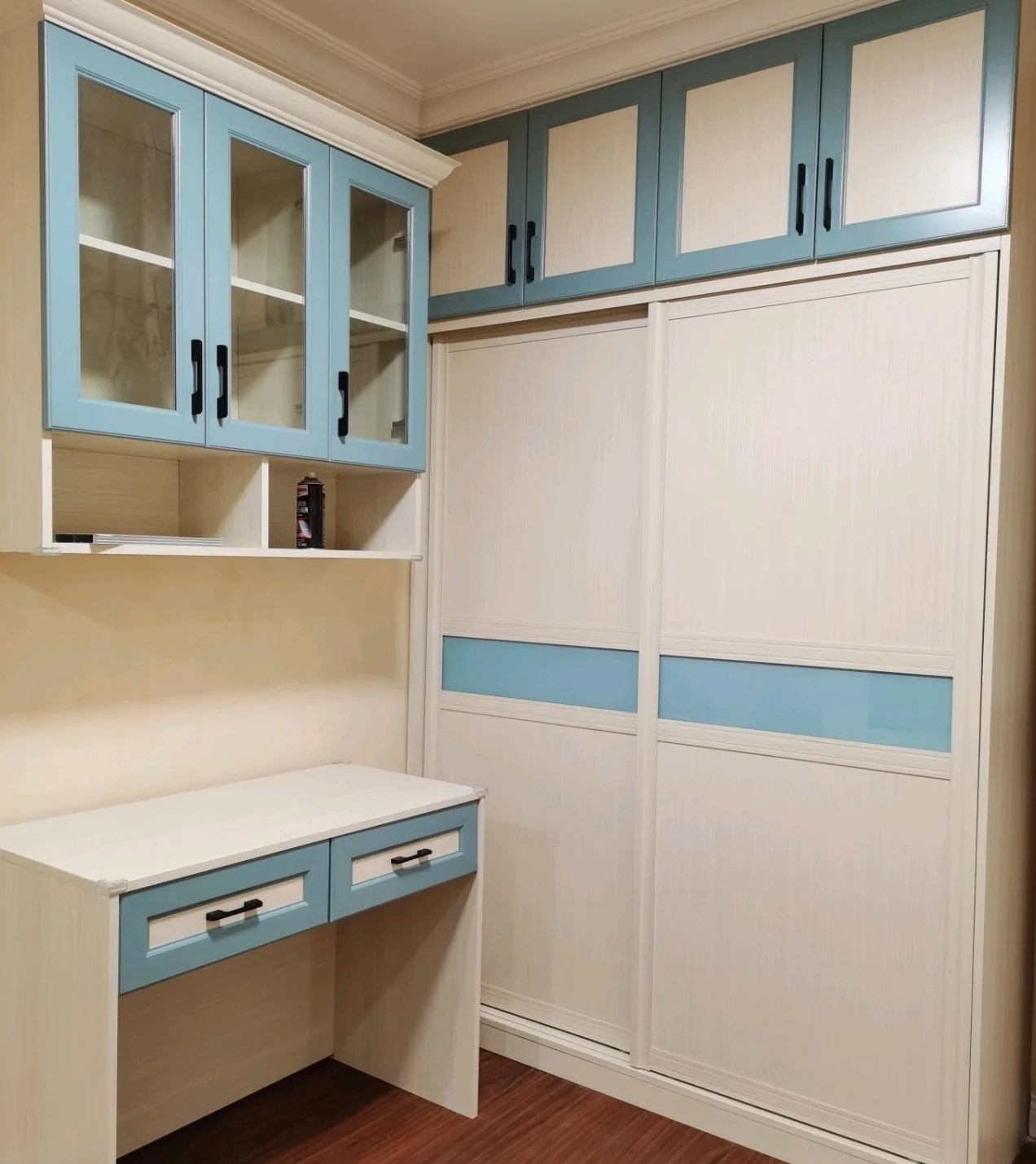 越来越多人不装传统衣柜,却选择这2种,不但环保还耐用