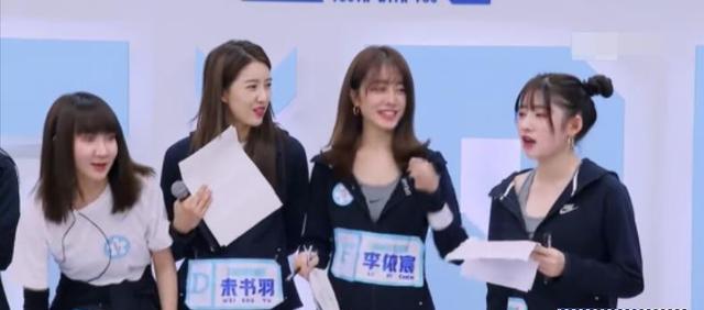 黄一鸣|表里不一黄一鸣：卖无辜人设，背地却掌掴同学，遭86万人谴责