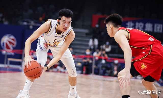 北控男篮|5中0，16中5！北控输球揪出两大罪人，马布里距离下课更近了
