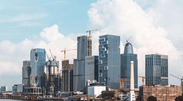 购房置业|如今房贷利率已降到4.4%-4.9%?那之前5.6%-6.3%买房的人怎么办?