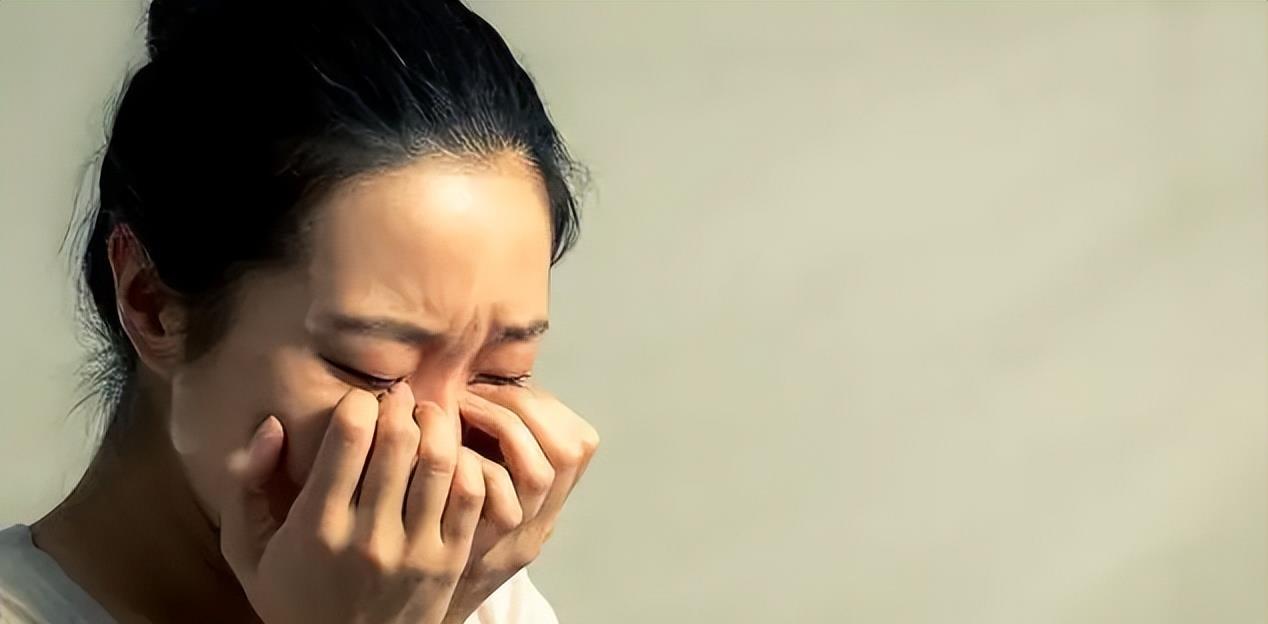 2016年,女子怒问小姨:为何抢我丈夫,小姨:他欠我两百万