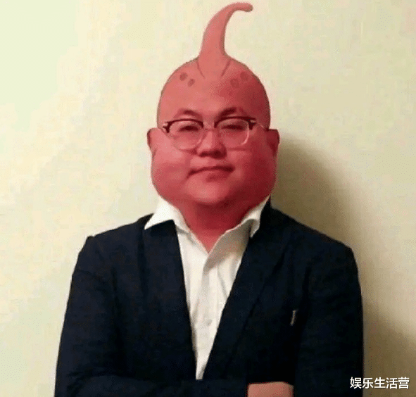网传孙笑川被抓捕?美女妻子撇清关系离婚,网友:真成万恶之源了