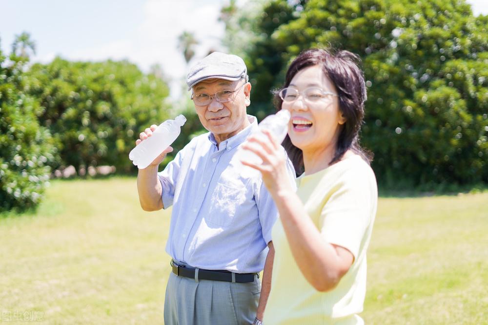 |搭伙老伴要求每月再给3千零花，68岁大爷怒：你真把我当冤大头了