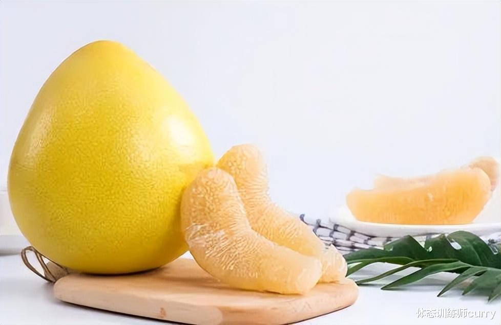 血糖|一旦发现血糖高了,吃啥水果有助降血糖?7种水果,常吃有益健康