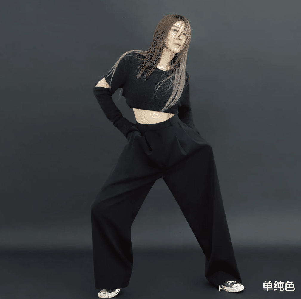 金元萱|52岁金元萱依然貌美如花，张菲曾为追她喝到住院一周