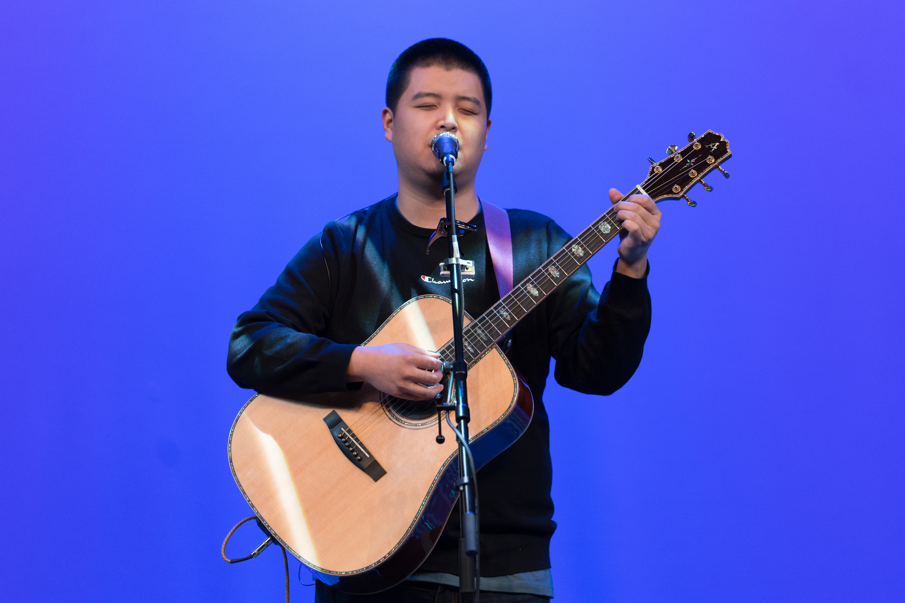 李玟|2023年刚过16天,娱乐圈就爆出8个“大瓜”,个个不简单