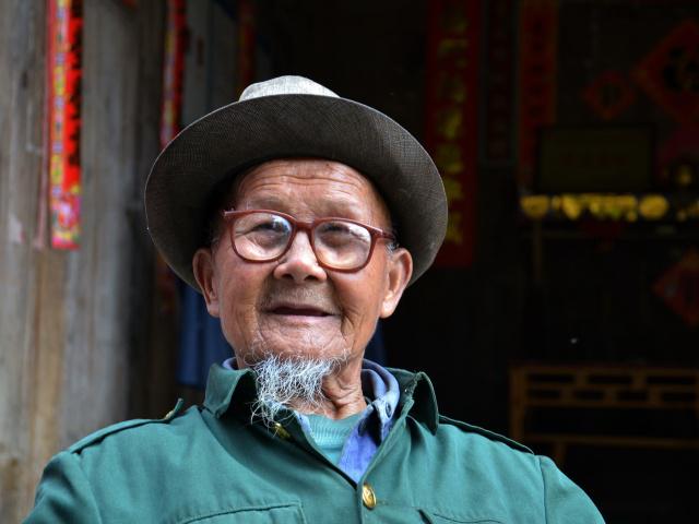 穿衣搭配 长寿体质的人，身体可能有这七大特征，若你都有，说明与长寿有缘