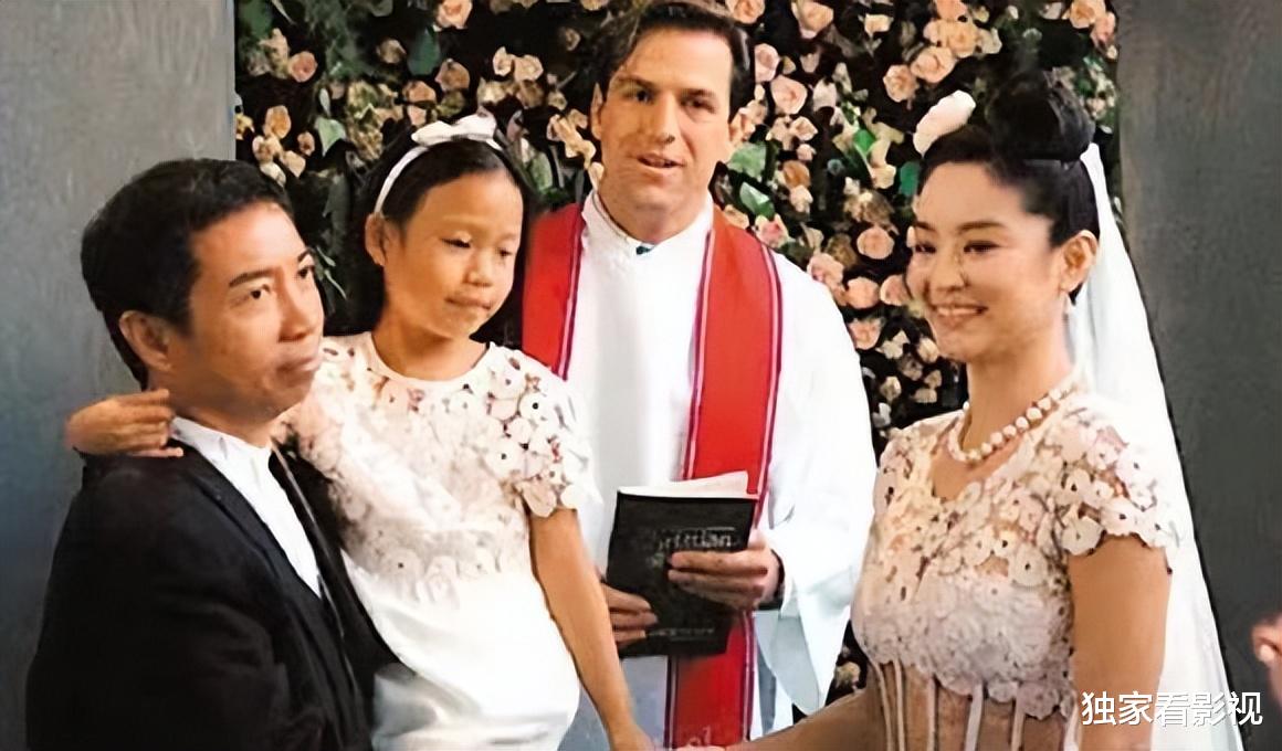 维多利亚·贝克汉姆|林青霞谈5岁孙女，和富商恩爱28年，33岁的未婚继女生了俩混血娃