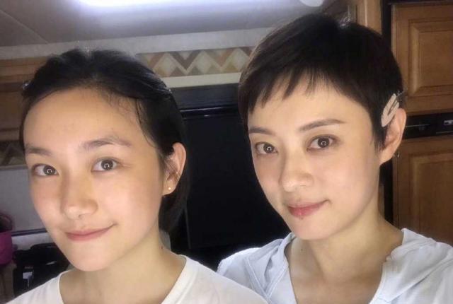 孙俪|童年玉娆是孙俪亲妹,姐妹俩全新写真一曝光,引来不少网友批评