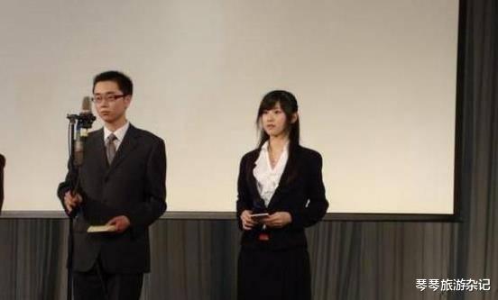 章泽天|章泽天前男友曝光!你看背景有多强大?网友:嫁给刘强东亏大了!