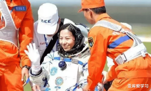 女宇航员返回地球后,为何被国家严令禁止生育?专家:无奈之举!