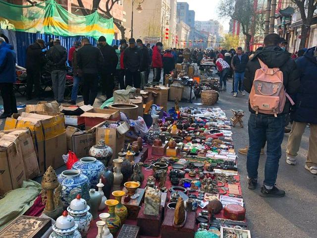 徒步|哈尔滨“鬼市”：人间烟火，最暖人心，一个比景区更有魅力的地方