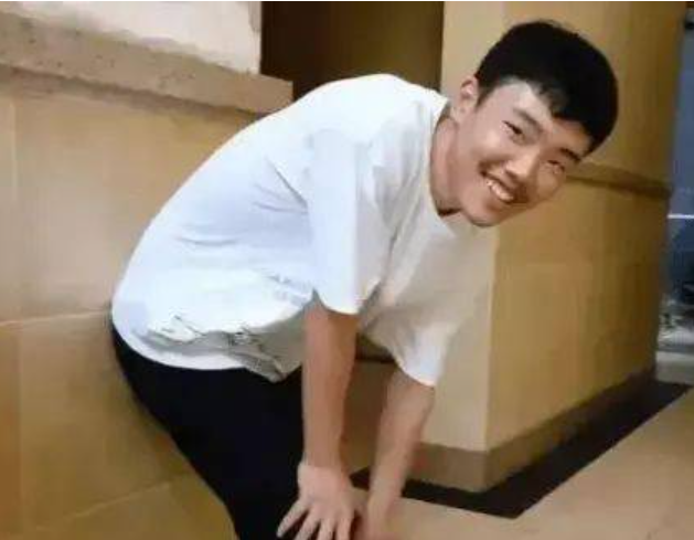 胡鑫宇|胡鑫宇遗体已找到,若能解答6个谜团,才能平息公众关切