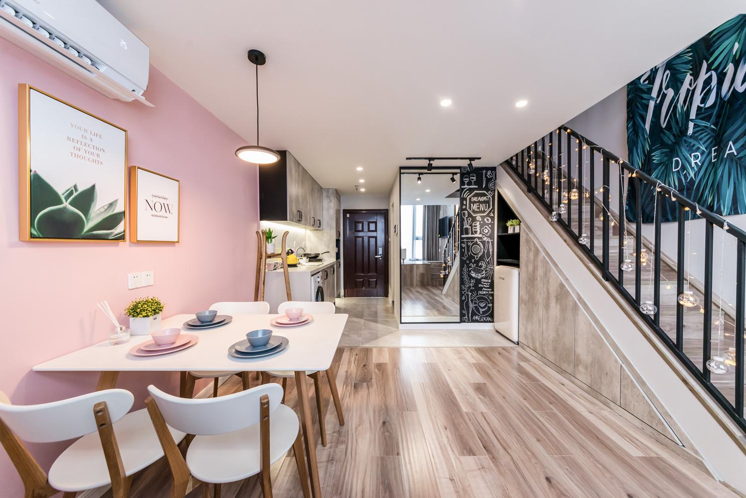 墙面油漆怎么涂刷?刷、滚、喷三种哪种更好?千万不要被骗了