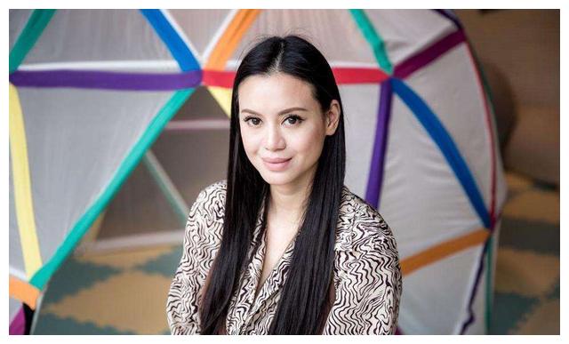 陈冠希|林恬儿：陷剪影门丑闻，作风不输陈冠希，婚礼获香港5任特首祝福