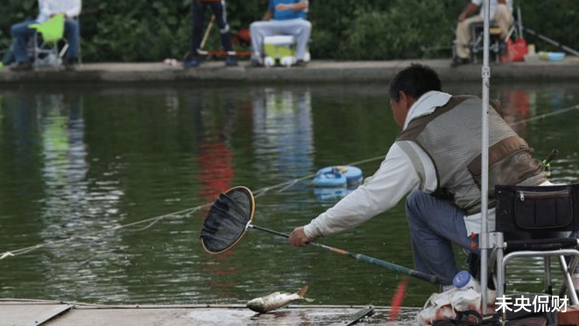 创业|三个本小利大的生意，年利润达到40万？你愿意加入吗？