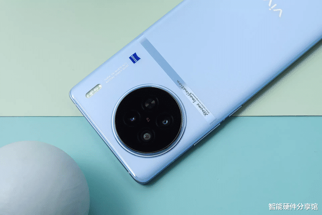 芯片|新十年开篇旗舰！vivo X90实拍表现出众，无惧夜景和抓拍