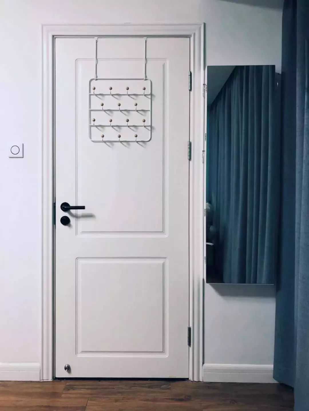 4种房门设计方案,这么装,家里颜值提高不止一点点!