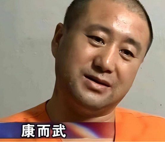 2015年,老两口将存下的162万藏在床底下,谁料回家后却发现被洗劫一空