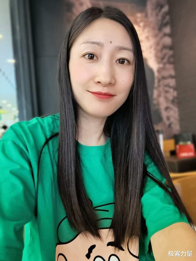 荣耀70 Pro首发体验,不仅颜值与性能齐飞,影像体验惊喜多多