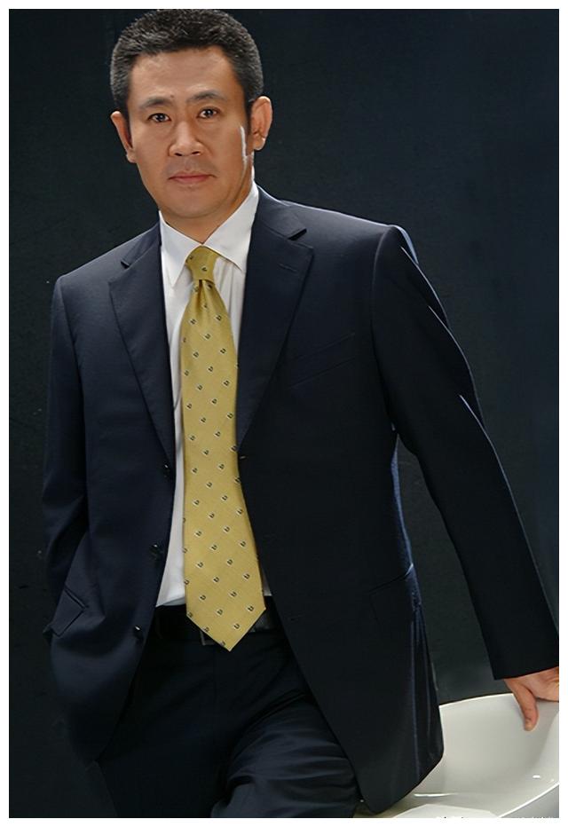 赵赫|主持人赵赫:默默抗癌多年依旧坚持工作,60岁退休却离开了人世