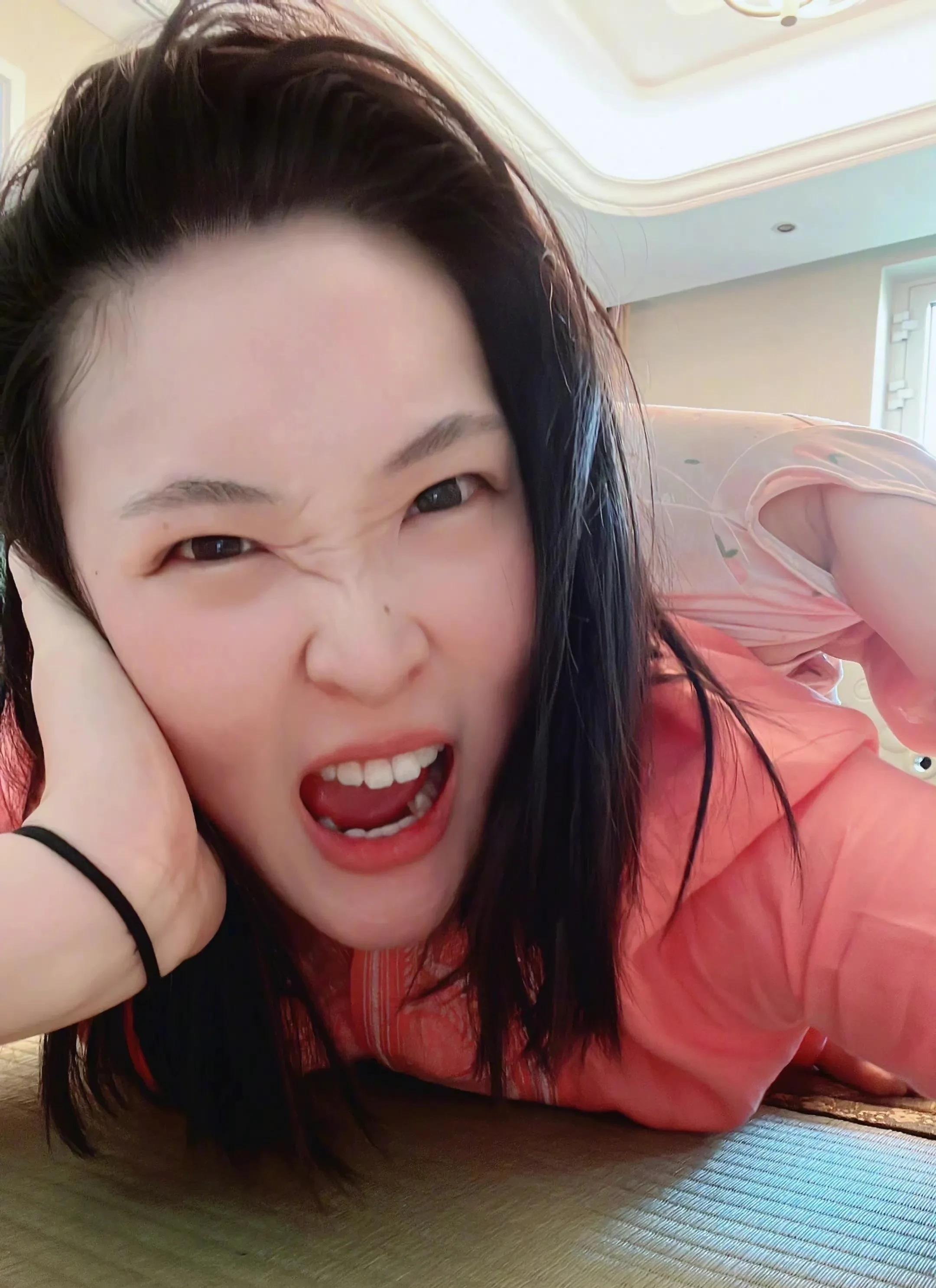 惠若琪晒幸福,孩子成为生活乐趣,家中装修风格曝光