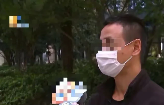 浙江杭州,男子看到某物流公司招货车司机,月薪15000至18000元!