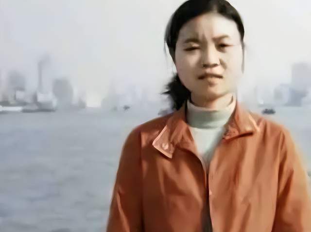 湖北女研究生带母上学,2个月后宿舍自缢身亡,临终遗言揭露真相