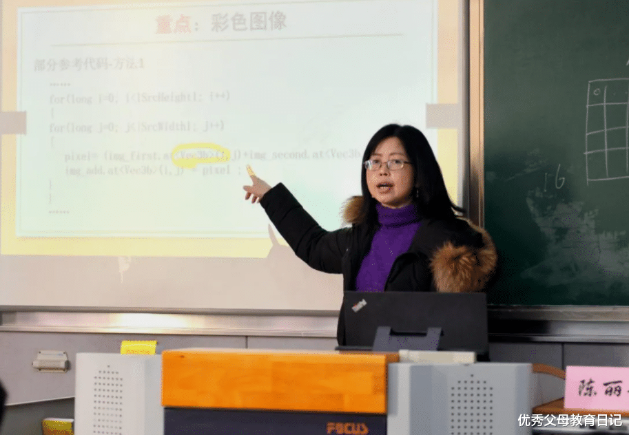 教师|以为是陪考,结果是考生。教师招聘现场孕妇扎堆,这是谁的问题?