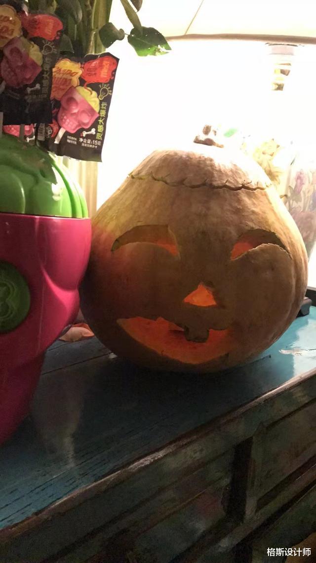 43岁殷桃在北京的豪宅,家中布满名贵花草和家具,价值超百万