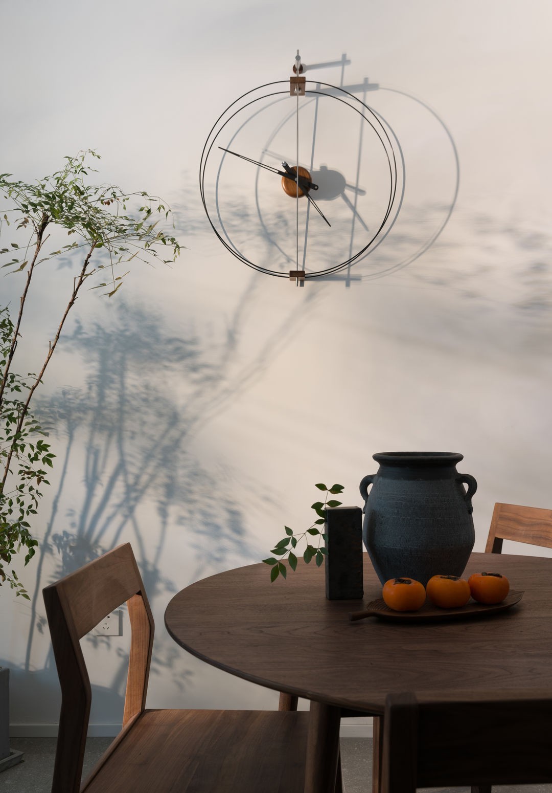 大叔把客厅去掉,装修成极简新中式,新家静谧又美好,太爱了!