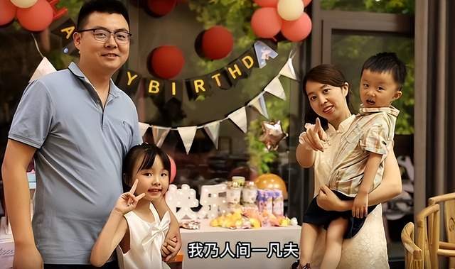 鞠婧祎|许家妮妮回九江过年,田静姐妹直播一唱一和,妮妮称父亲是倔老头