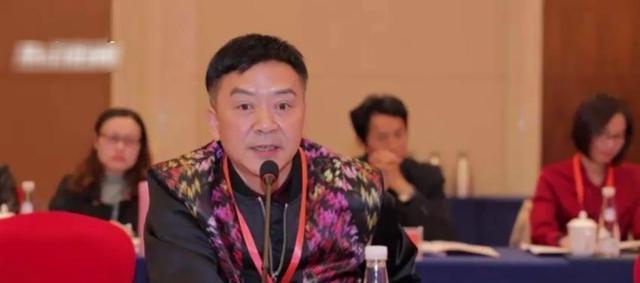 张玉嬿|著名的黄梅戏小生演员、国家一级演员陈兆舜接受调查