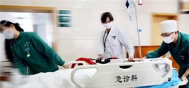 2021年沈阳丁女士碰瓷身亡,家属索赔100万,法院查监控:不用赔