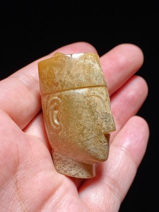 和田玉籽料|汉 和田玉籽料受沁 玉人首 俑首 把件 摆件